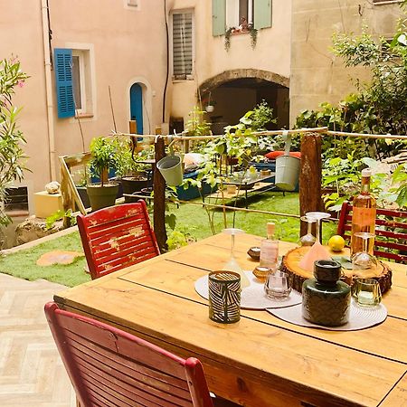 Apartmán Rez De Jardin, Le Pra De Pe Cotignac Exteriér fotografie