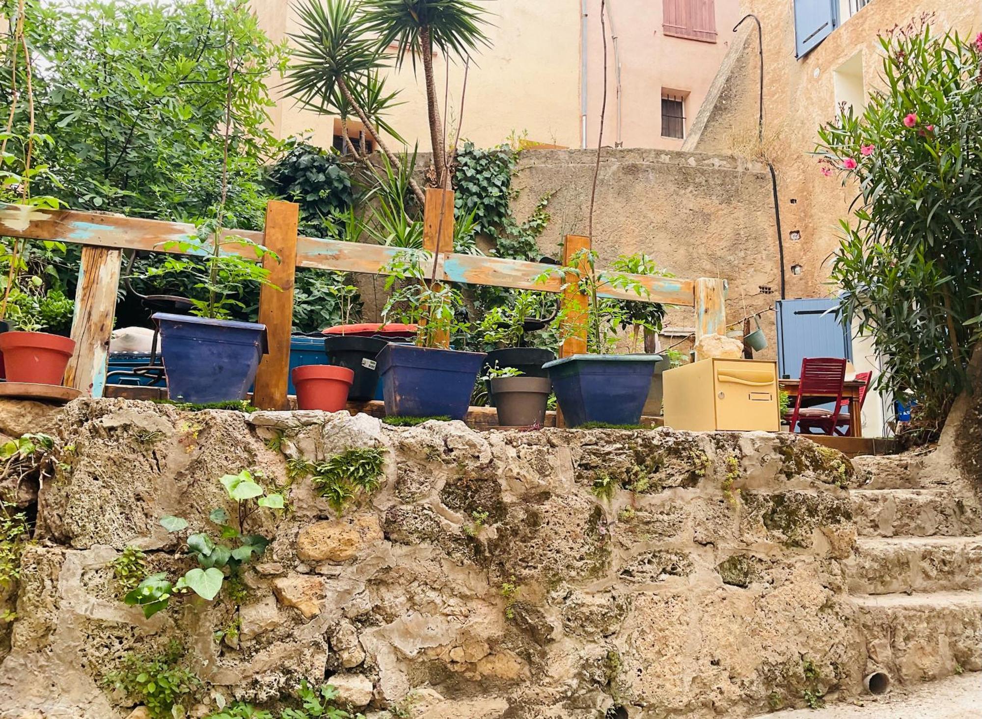 Apartmán Rez De Jardin, Le Pra De Pe Cotignac Exteriér fotografie